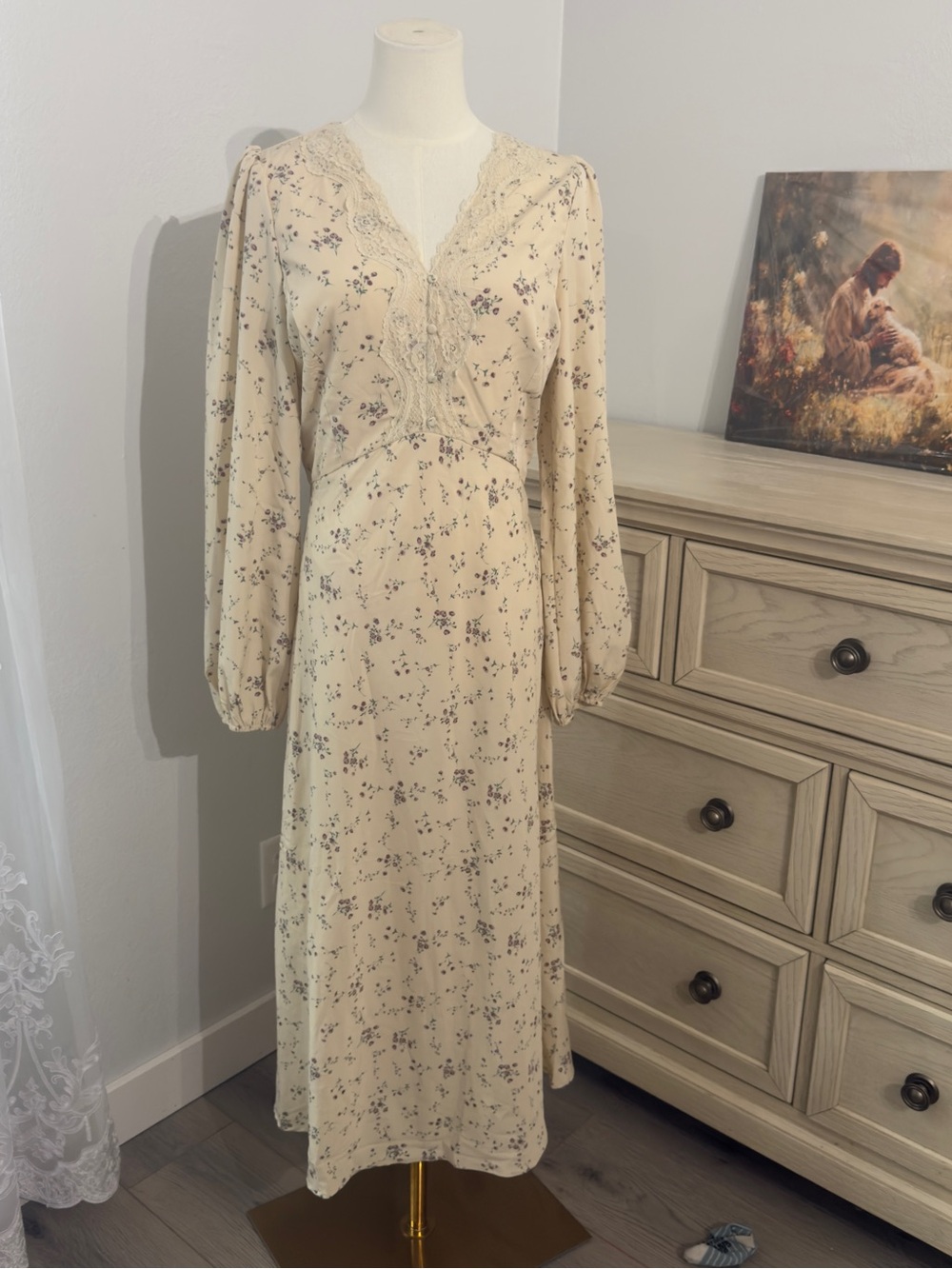 Roolee Cream Floral Lace-Trim Long Sleeve Maxi Dress